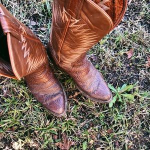 Women’s Slim Cowgirl Booties